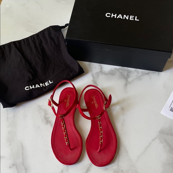 Chanel Suede Calfskin red thong size 36 - Picture 1 of 16